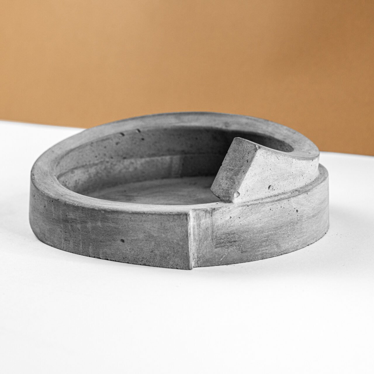 Alternative view of Dviejų dalių rinkinys (Puodelis ir padėklas)